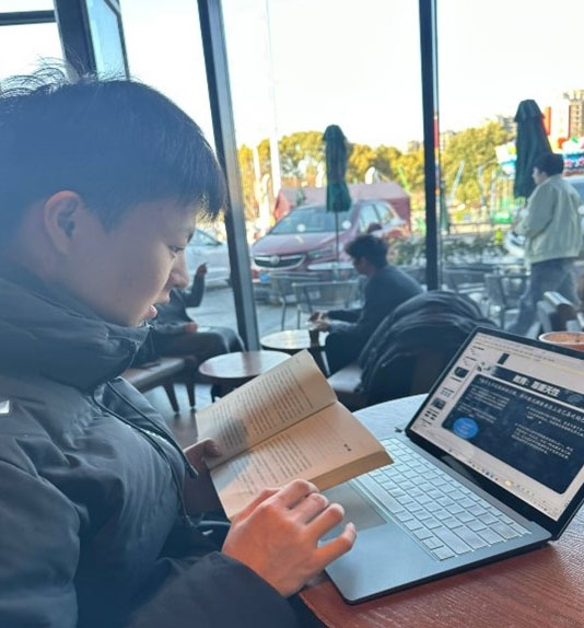 書香共度實踐團(tuán)：全民閱讀，點亮智慧之光