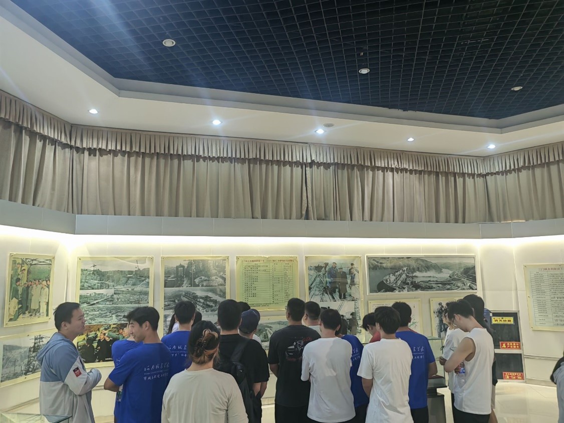 河小青--共護(hù)萬丈湖，同筑清河夢(mèng)