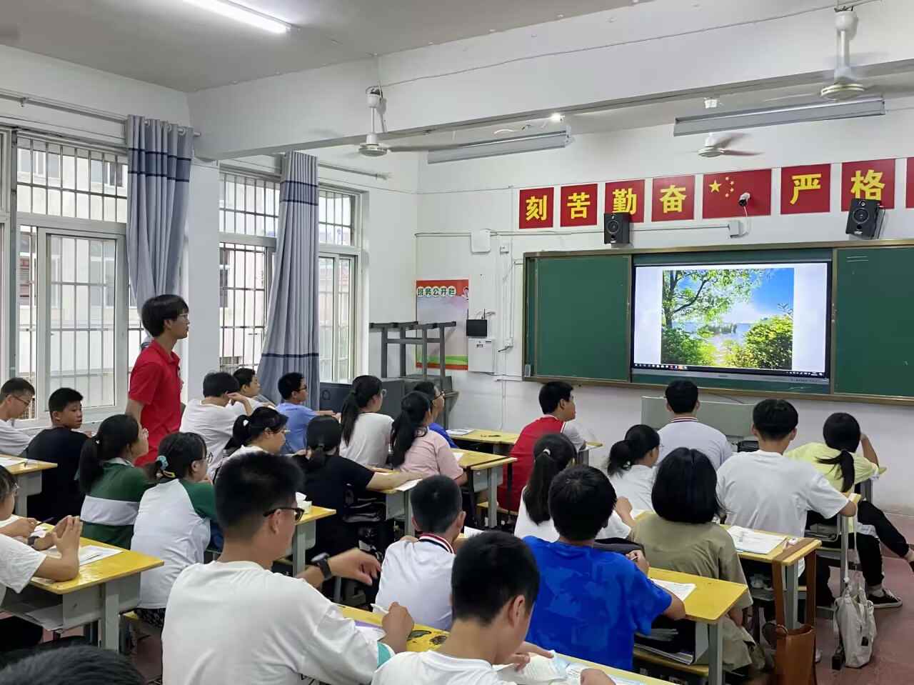 圖顯生活，樂舞青春