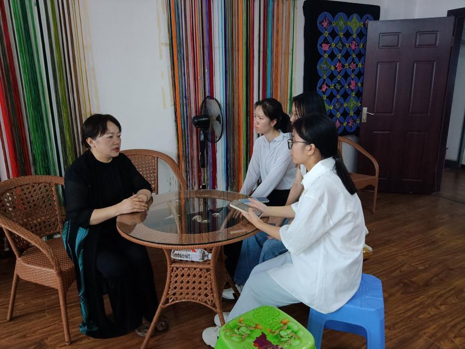 南財學(xué)子三下鄉(xiāng)：弘揚勞動精神，傳承非遺文化