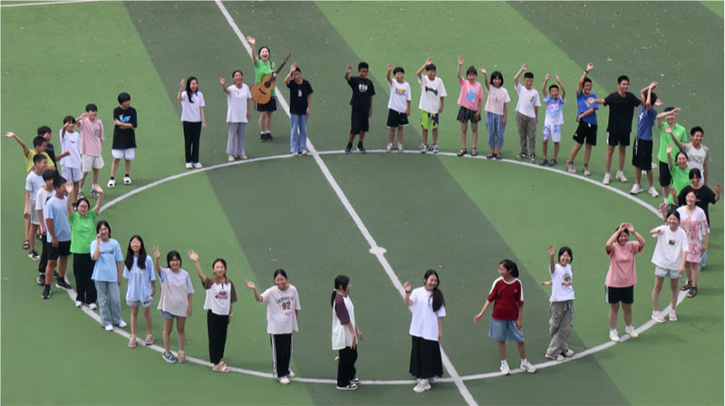 《法律宣講走進(jìn)溈濱中學(xué)，音樂治療點(diǎn)亮法治之光》