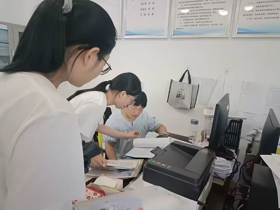 聚華夏之精華，揚(yáng)中藥之有為——安財(cái)學(xué)子前往亳州