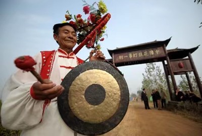 滁院學(xué)子三下鄉(xiāng)：探尋花鼓燈文化，感受“東方芭蕾”之美