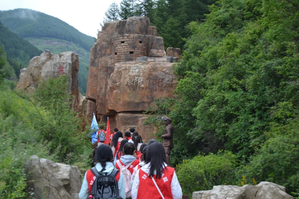 踏六盤路，悟長征魂：尋紅色記憶，承紅色精神之旅