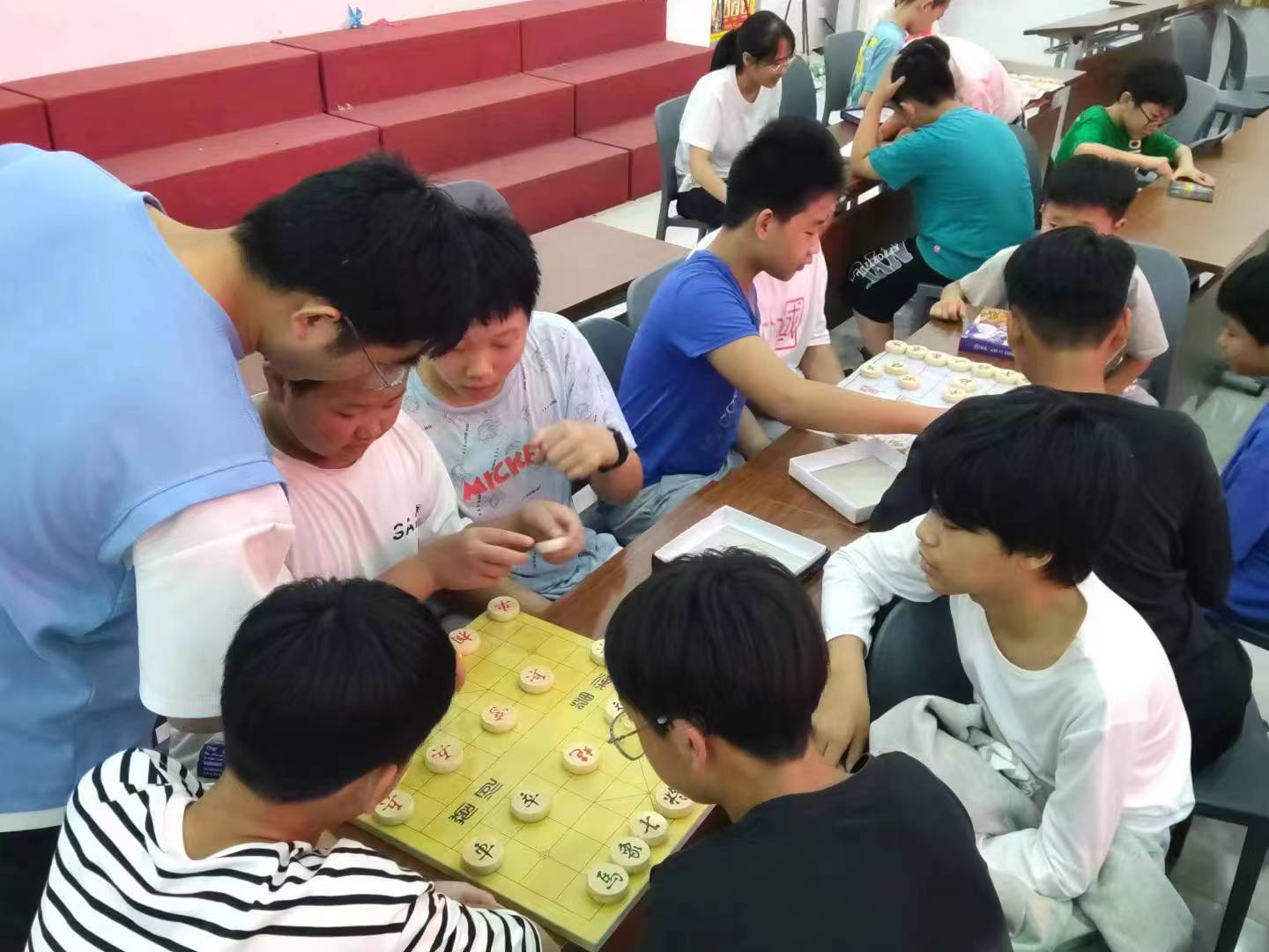    南財學(xué)子三下鄉(xiāng)｜信工青年與時偕行，愛心支教助力青春