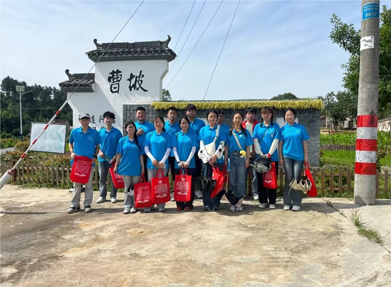 皖江工學(xué)院：扶智又扶志，青春新獻禮