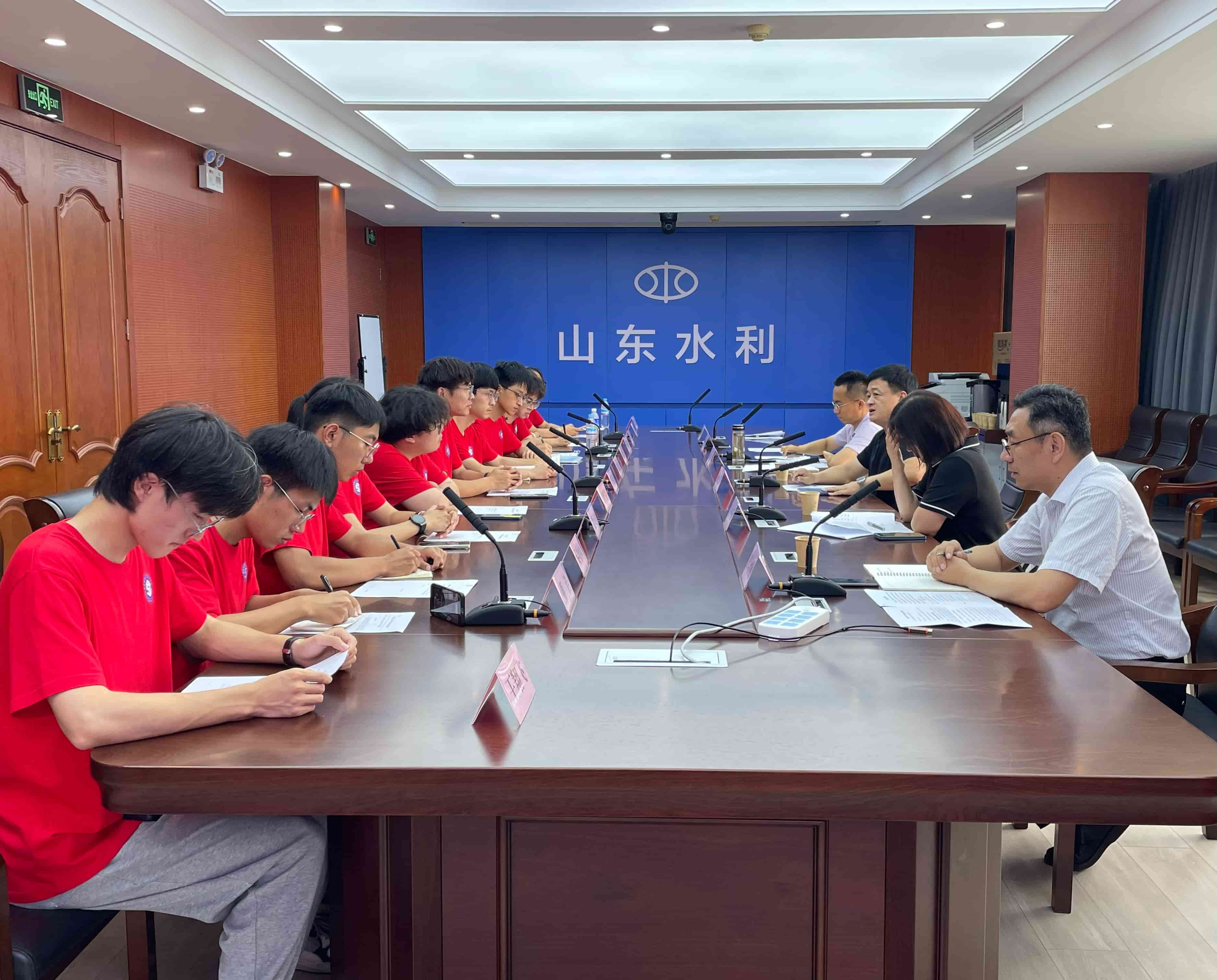 “青襟數(shù)維，共護黃河”社會實踐團 赴山東省水利廳參觀學習