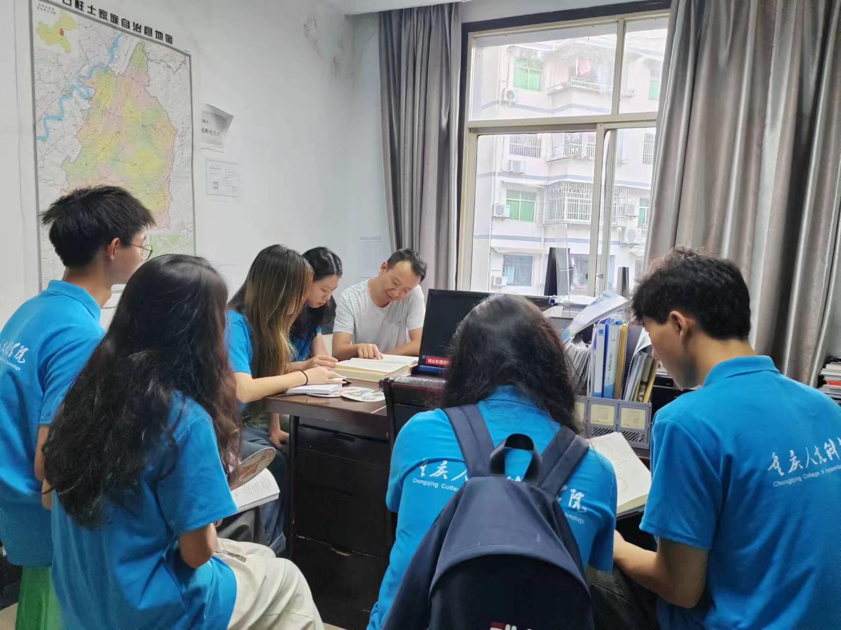夯實“啰兒調(diào)”宣傳基礎(chǔ)，趕赴文旅局訪談?wù){(diào)研