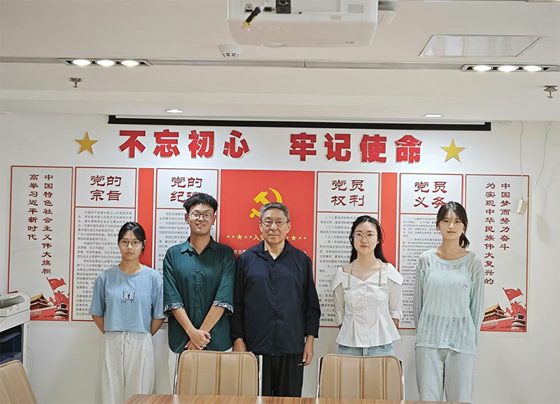 河海大學(xué)馬克思主義學(xué)院走進(jìn)南京市軍休講師團(tuán)——賡續(xù)紅色血脈，宣講再敘戎耀