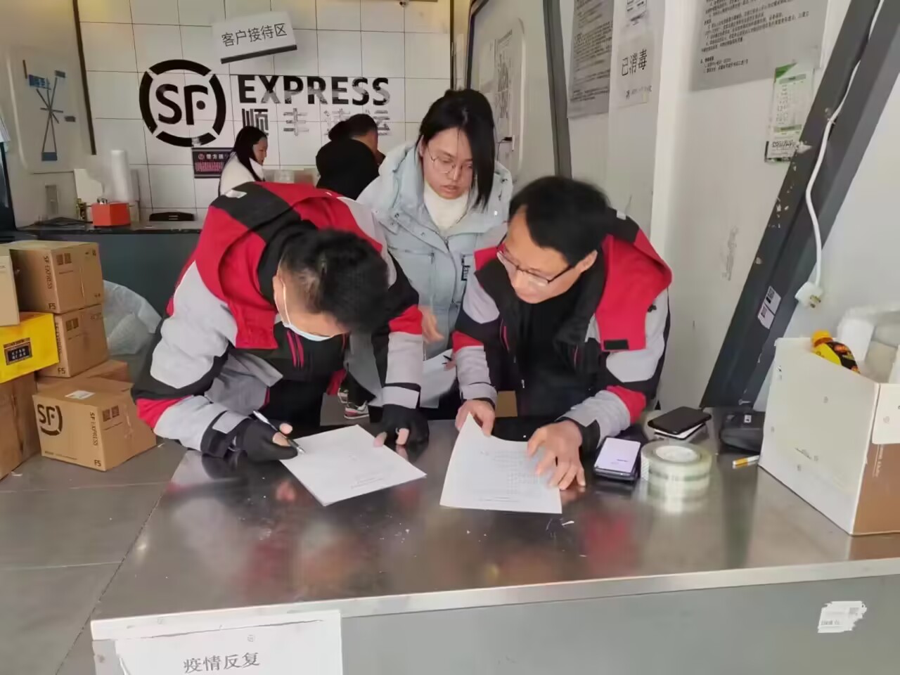 節(jié)能環(huán)?！むl(xiāng)村治理 ——安徽財(cái)經(jīng)大學(xué)學(xué)子走訪調(diào)研蚌埠市固鎮(zhèn)縣
