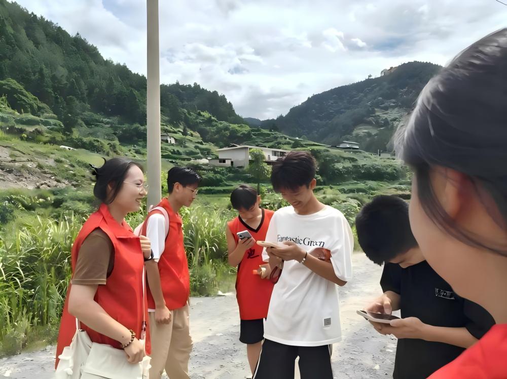 淮師大三下鄉(xiāng)|支教千里行，趣味授數(shù)學(xué)