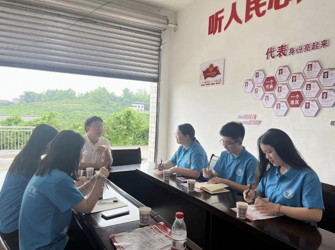 青春揚(yáng)帆，共筑鄉(xiāng)村振興夢