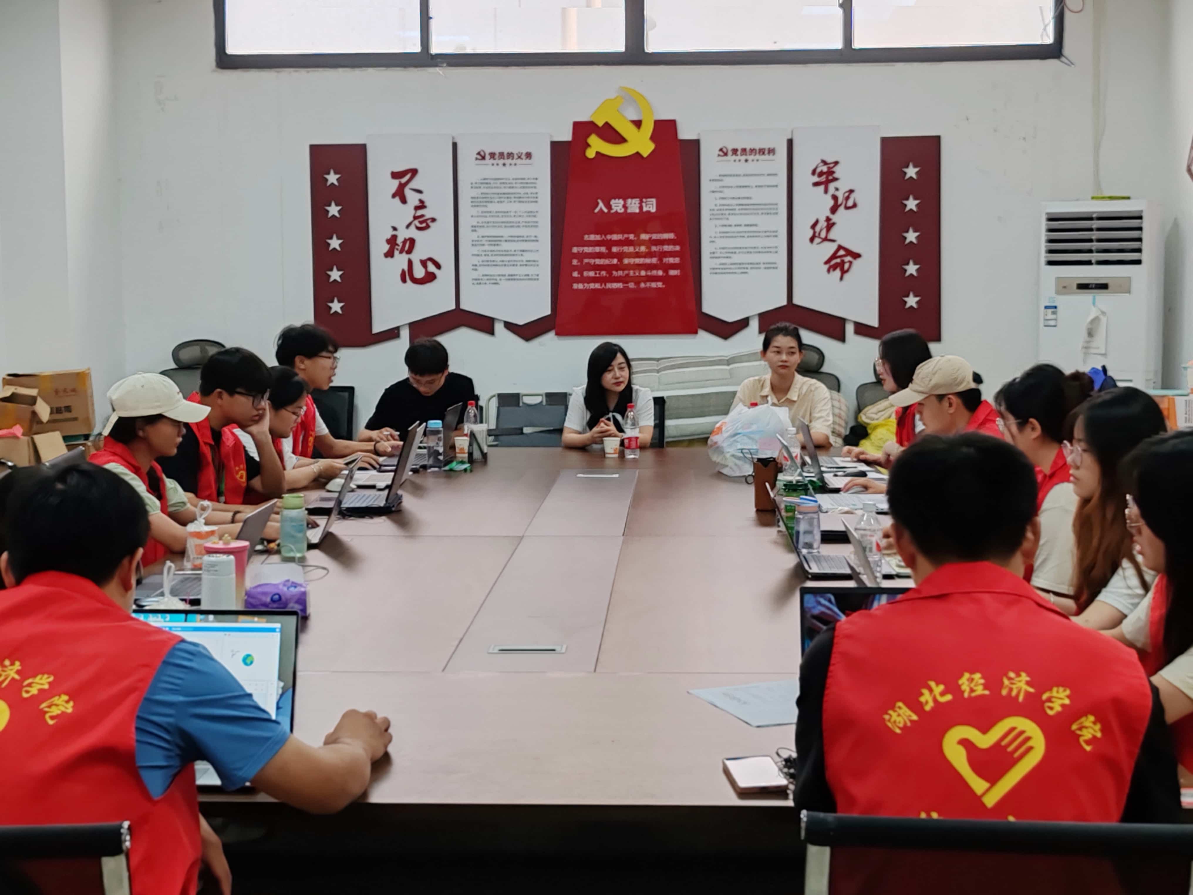 七彩課程促成長(zhǎng)，微光IE暑托班特色活動(dòng)顯成效！