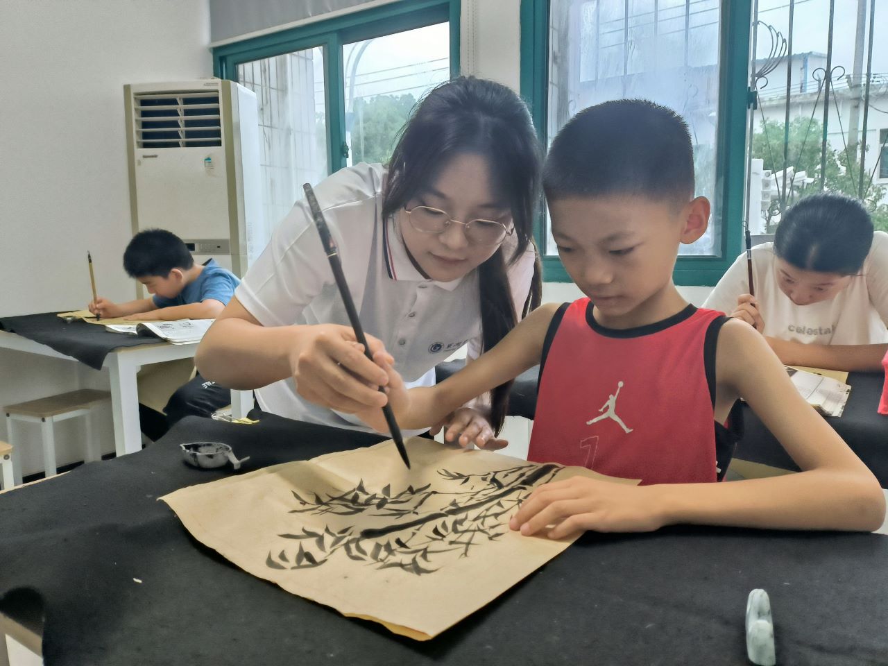 以藝術(shù)之名，繪錦繡篇章