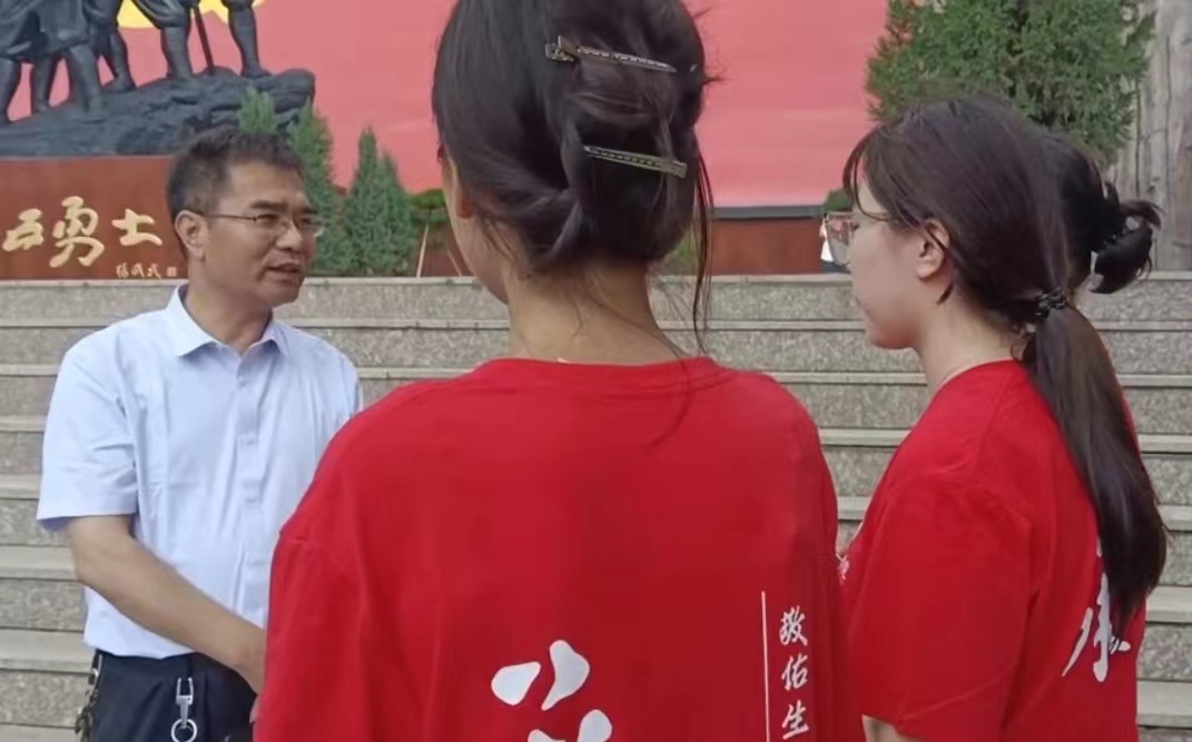 承德醫(yī)學(xué)院“薪火相傳，筑夢(mèng)未來(lái)”暑期社會(huì)實(shí)踐服務(wù)隊(duì)“三下鄉(xiāng)”社會(huì)實(shí)踐活動(dòng)圓滿結(jié)